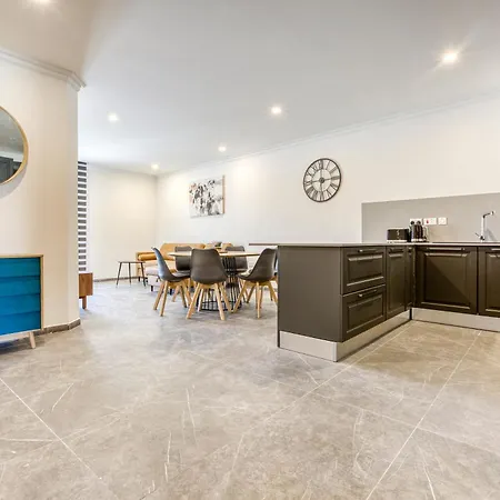 Apartment Residences By 360 Estates *