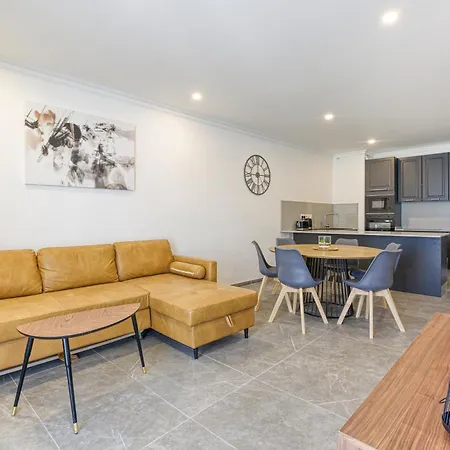 The Legacy By 360 Estates Apartment *
