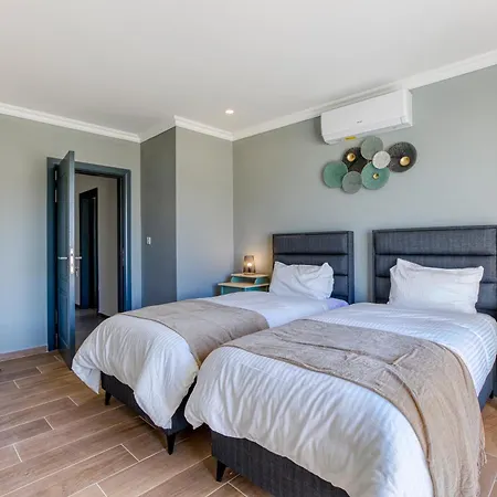 Residences By 360 Estates アパート