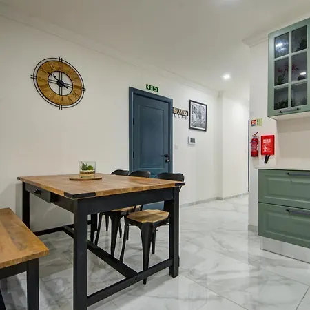 The Legacy By 360 Estates Apartment