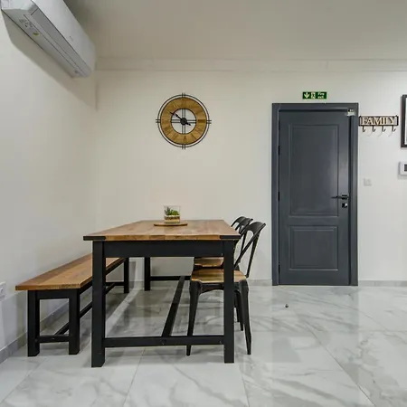 The Legacy By 360 Estates Apartment Mosta