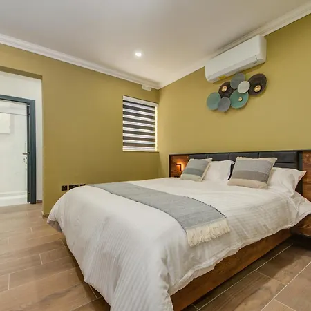The Legacy By 360 Estates * Mosta