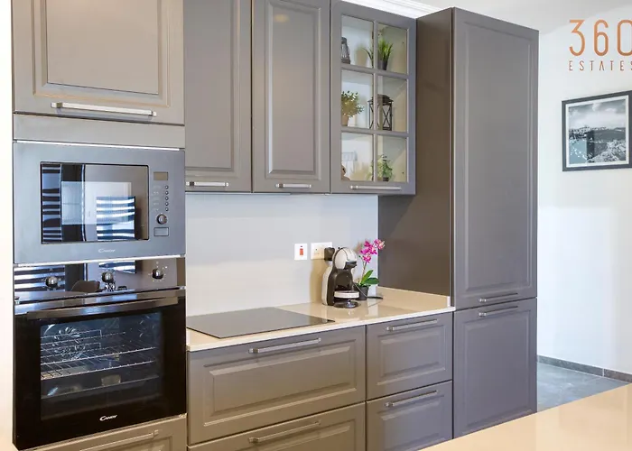 Residences By 360 Estates דירה *