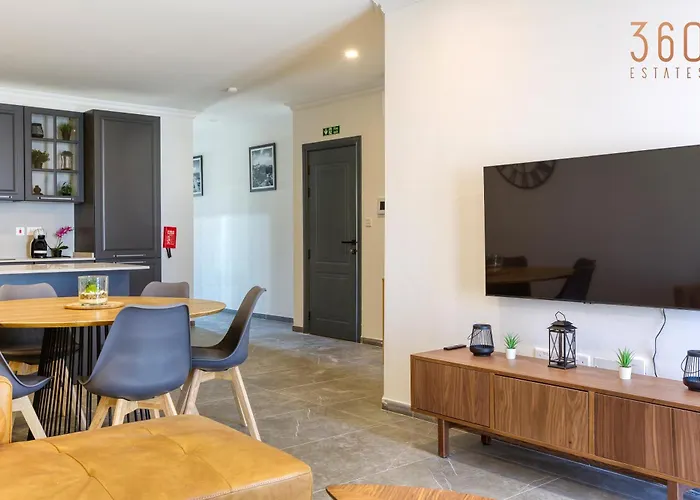 Residences By 360 Estates Apartament