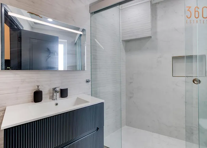 דירה Residences By 360 Estates