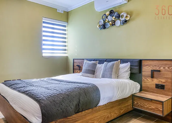 Residences By 360 Estates דירה *